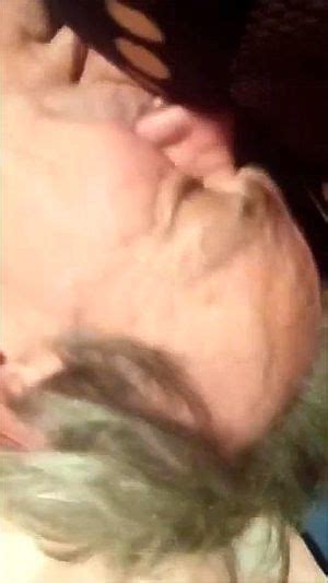 Trannyを視聴 Tranny Blowjob Shemale Porn SpankBang