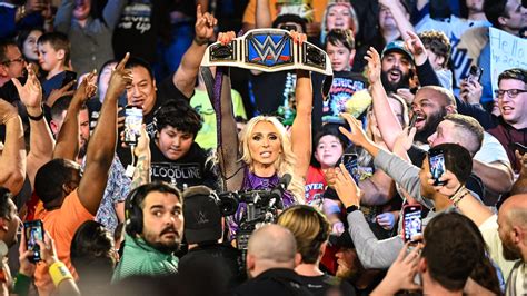 WWE SmackDown Results: Winners, Grades, Reaction and Highlights from ...