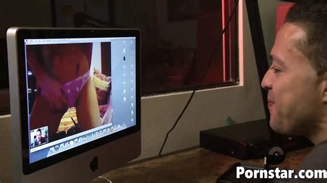 Hot Chloe Conrad Gets Her Sweet Pussy Stretched Blonde Porn By FapHouse XHamster