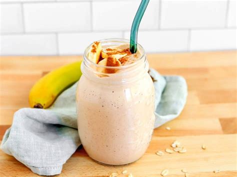 Vitamina De Banana Com Leite - Vitamina De Banana Com Leite Em Pó - NAZAEDU