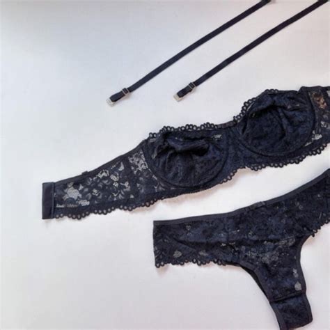 Conjunto Lingerie De Renda Calcinha Fio Dental E Sutiã Alças Removiveis Shopee Brasil