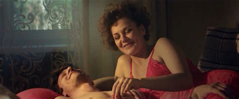 Nude Video Celebs Anna Ukolova Sexy Vhodya V Dom Oglyanis S E