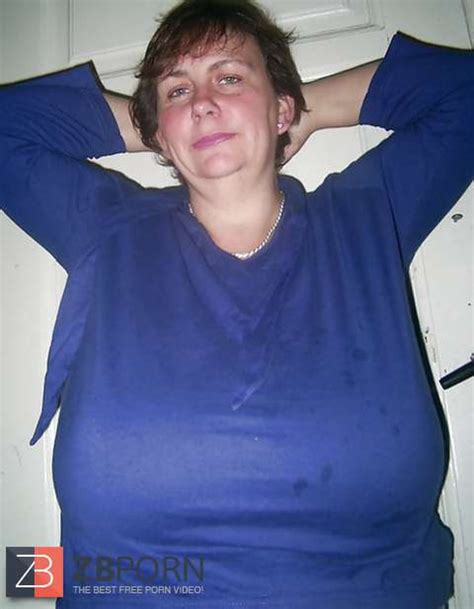 Ample Ballsack ZB Porn