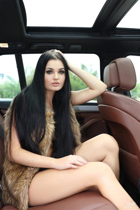 Nude Babe In A Car
