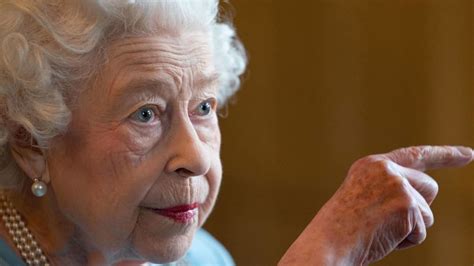 Fêtant 70 Ans De Règne La Reine Elizabeth Ii Célèbre Sept Décennies D