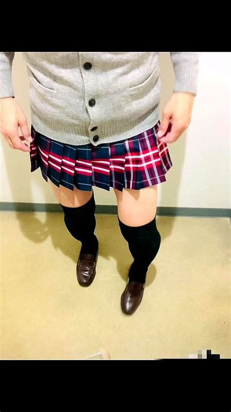 Watch 男の娘 スカート履いてシコシコ Skirt Tranny Shemale Porn SpankBang