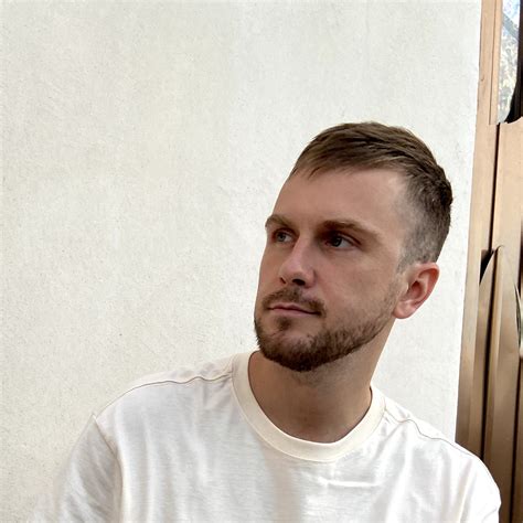 Great for leather restoration! | 🚗Fixes worn out leather in seconds