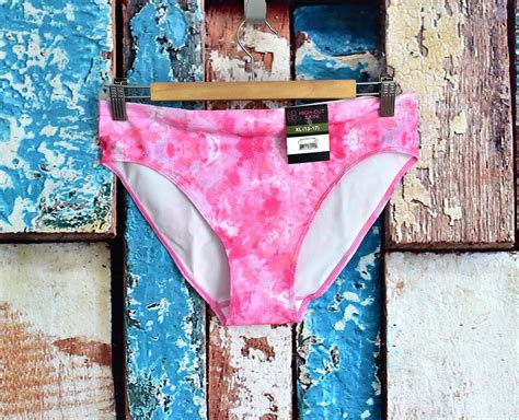 Women S NOBO No Boundaries Seamless High Cut Bikini XL XXXL Pink Tie Dye NEW EBay