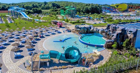 Jutarnji list Prilika koja se ne propušta Istarski vodeni parkovi nude neograničen ulaz