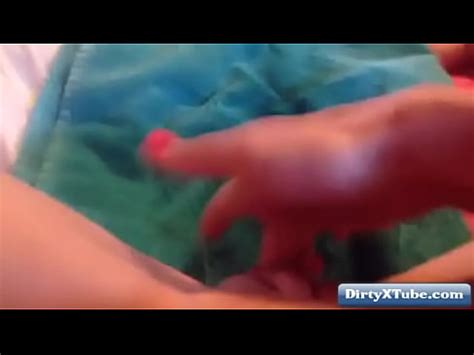 Caliente amateur masturbación y squirting HD XVIDEOS