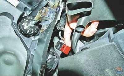 Замена педали управления дроссельной заслонкой Opel Astra J с фото