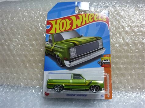 未使用に近い撮影前開封 Hot Wheels CHEVY SILVERADO ホットウィール シェビー シルバラード ピックアップ トラック PACK HOT