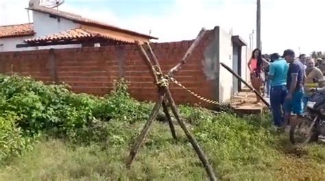 Dois Jovens S O Executados Tiros Na Cabe A No Norte Do Piau