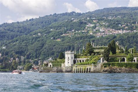 Isola Bella Italy Editorial Photo Image Of Gardens 102113406