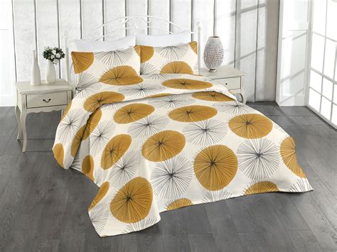 Ambesonne Floral Quilted Bedspread Set 3 Pcs Minimalist Flower Sketch