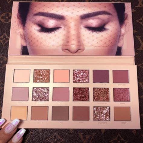 Buy Huda Beauty The New Nude Palette Online In Pakistan Buyon Pk