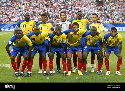 Ecuador S Soccer Team During The World Cup Group A Poland Vs