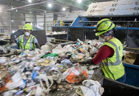 Waste Management To Buy Advanced Disposal For About 3 Billion In Cash