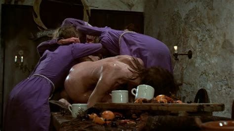 Naked Faith Thrue In I Jomfruens Tegn