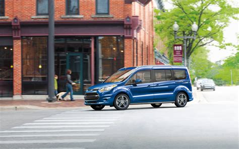 Top 10 Most Affordable Three-Row Vehicles in 2020 - 6/11