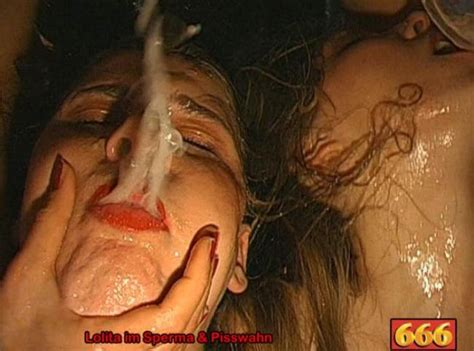 666 Piss Snapshots With Kathy And Annette Schwarz 29003 05 036 Porn Pic