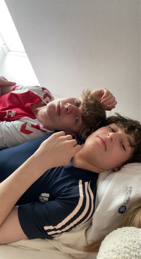 Pin Af Yanii P Cute Gay Couples Dr Mme Fyr Mennesker Dr Mme