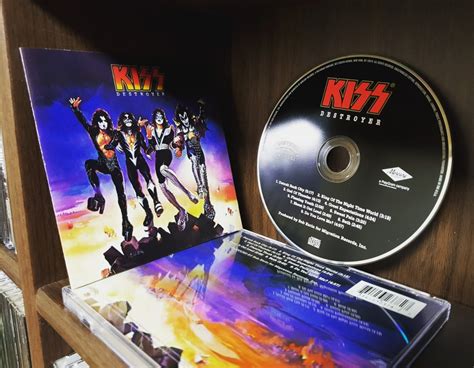 Kiss - Destroyer CD Photo | Metal Kingdom