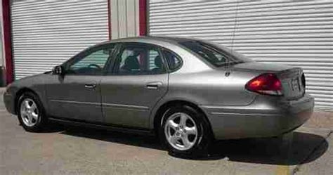 Sell Used 2004 Ford Taurus Ses Sedan 4 Door 3 0l In Bryan Texas United States For Us 5 995 00