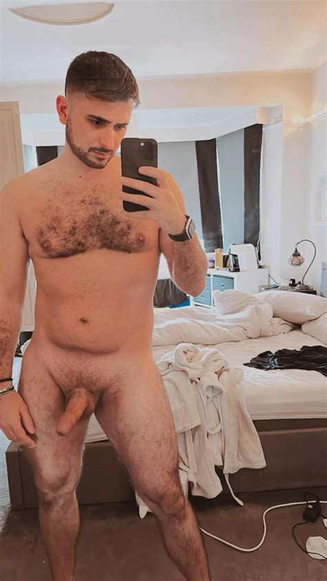 Morning Routine Nudes Gayotters Nude Pics Org