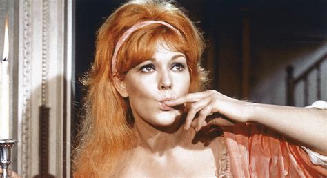 what is kim novak's net worth