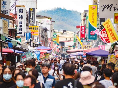 A Foodie’s Guide to Qishan Old Street, Taiwan’s Banana Capital - Taiwan ...