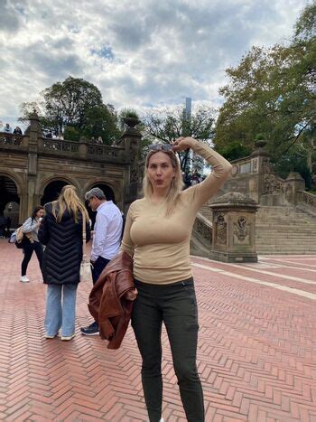 Brenda Mondragon Chiropractor Nude Onlyfans The Fappening Plus