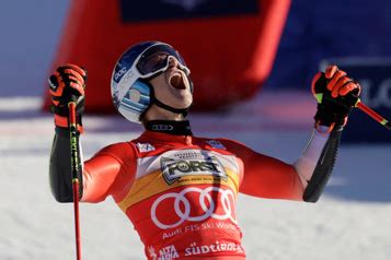 Coupe du monde de ski alpin masculin Marco Odermatt fait le doublé en