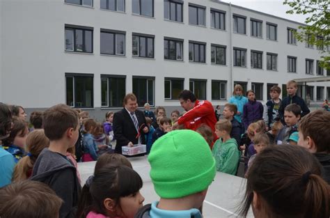 K800foto1 Grundschule An Der Elster