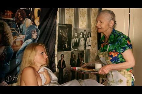 Naked Elina Purde In Farts Of Fury