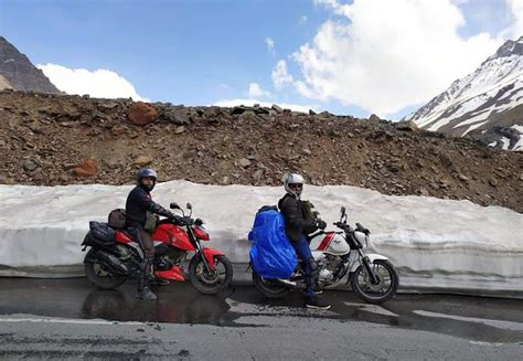 Manali Leh Ladakh Srinagar Road Tour An Day Journey Crazy Riders