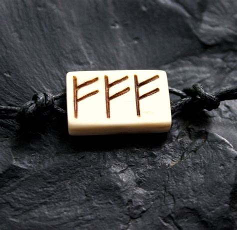 Руна феху, нанесённая трижды - самая действенная формула для ...