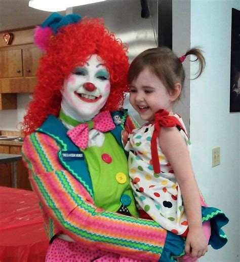 Clowns Picture From Julie Smith Facebook Clown Pics Female Clown Clown