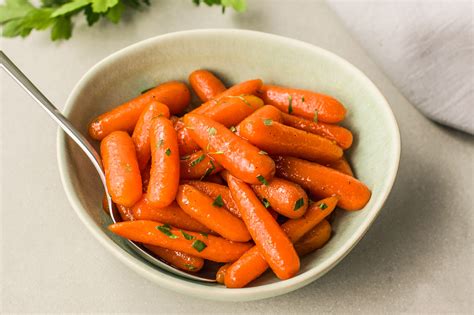 Simple Honey Glazed Baby Carrots Recipe