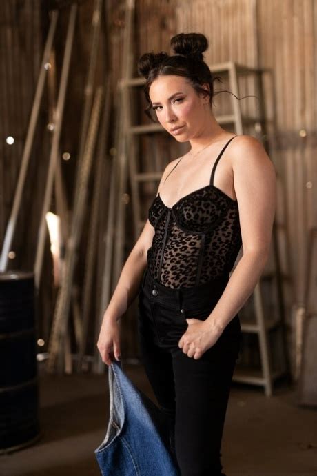 Adult Time Featuring Ana FoXXX Casey Calvert Codi Vore Hot Gallery CoedCherry