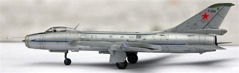 С-22И (Су-7ИГ) — Каропка.ру — стендовые модели, военная миниатюра