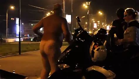 Gordinho Exibindo A Bunda Free Gay Porn A Xhamster