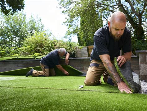Why Homeowners Are Embracing Artificial Grass for Their Outdoor Spaces