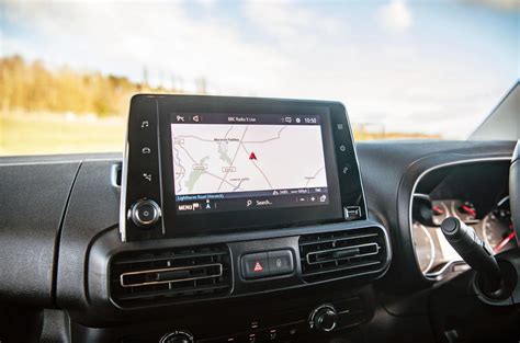 Vauxhall Combo Life interior | Autocar