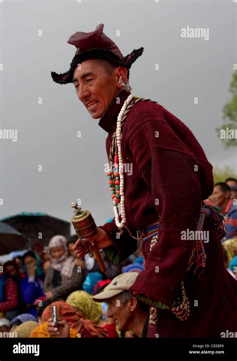 Traditional Dance and Ethnic Costume of Ladakh Stock Photo - Alamy
