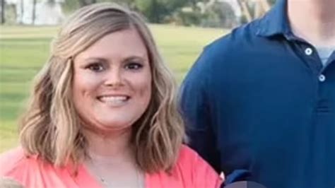 Rig L Rerinde Med Frygtelig Indr Mmelse Havde Sex Med To Mindre Rige Elever