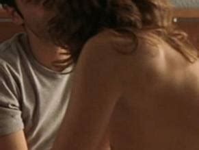 THE OTHER SIDE OF THE BED NUDE SCENES AZNude