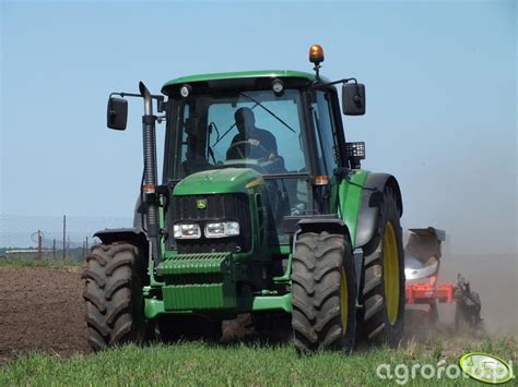 Foto Traktor John Deere Kuhn Galeria Rolnicza Agrofoto