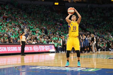 Wnba News Los Angeles Sparks Sign Kristi Toliver