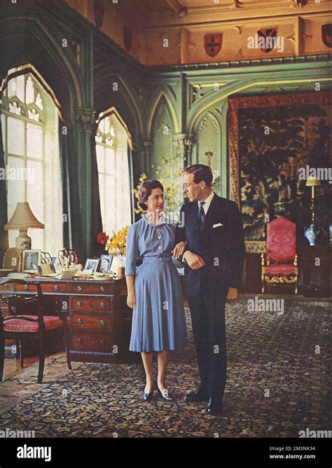 Princess Margaret Poses With Her Fiance Anthony Armstrong Jones At The
